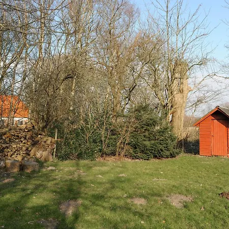 1 Bedroom Beautiful In Prázdninový dům Højer